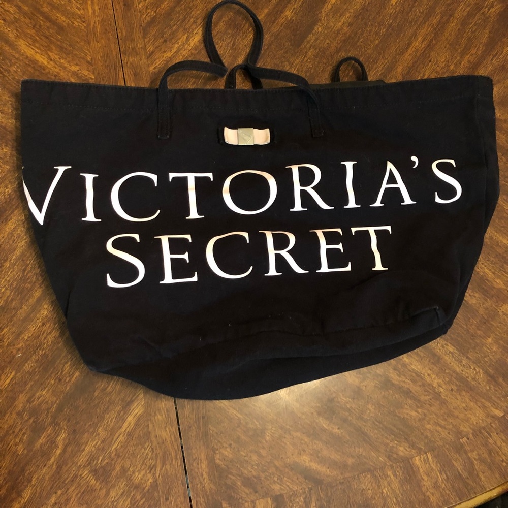 VS black canvas bag.